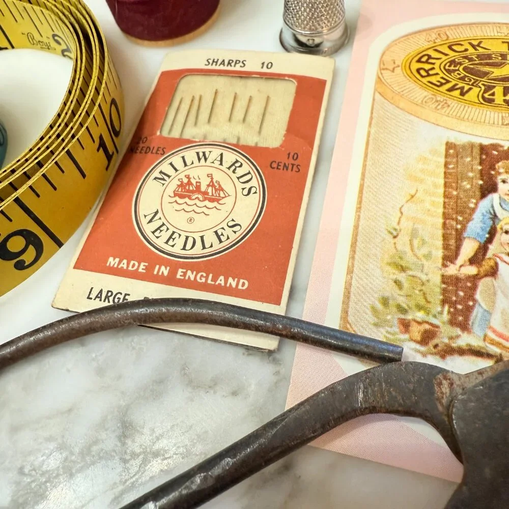 Huge Vintage Sewing Notion Bundle 25 pieces! - Picture 12 of 17